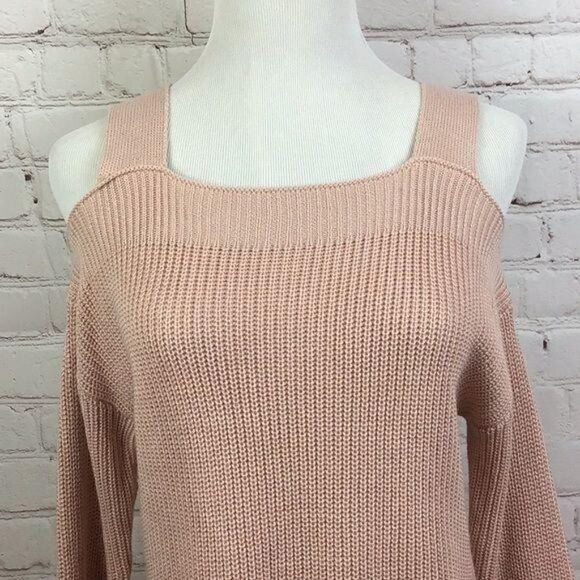 Hooked Up. Pale pink Cold shoulder long sleeve sweater. Women's XS - Picture 3 of 6